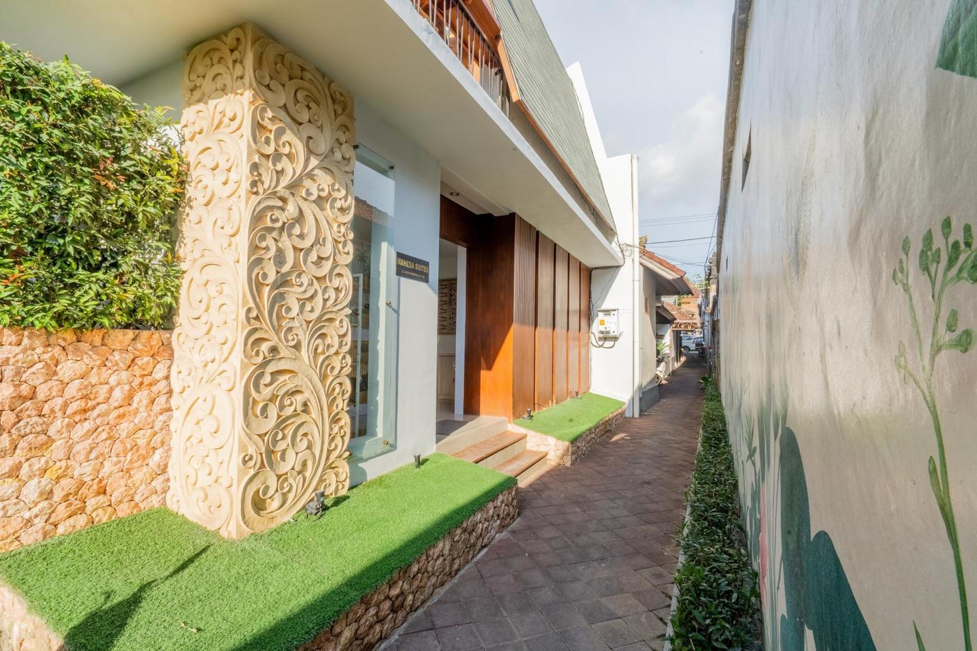 Mahesa Suites Seminyak Exterior foto